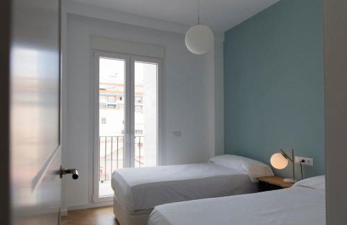 FLORIT FLATS - Chic and Central in a lively but quiet area All walking distance - Photo 67