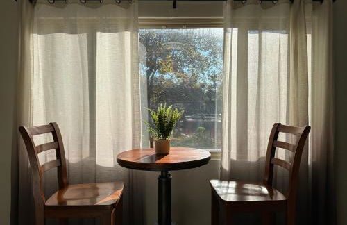 Downtown 2 Bedrooms Full Kitchen & Easy Parking - Foto 6