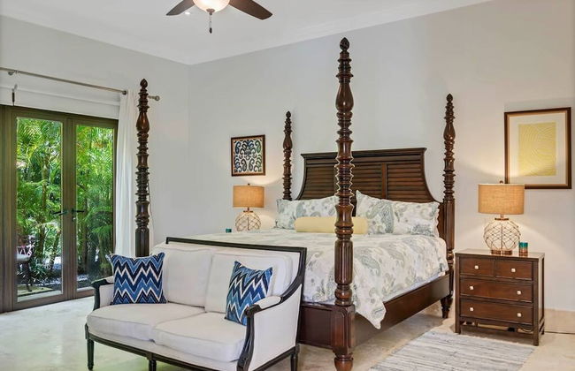 Sophisticated Villas With Private Pools and Staff - Foto 40