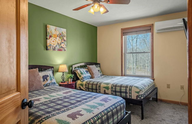 Hickory Haven by Avantstay Hot Tub, Game Room, Theater, Deck - Foto 31