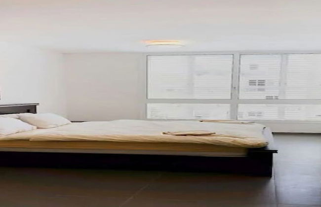 Luxury apt heart Bat-Yam 3 m walk beach - Foto 2