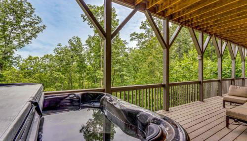 2 Decks, Grill, Hot Tub Mountain Cabin in Murphy - Foto 2