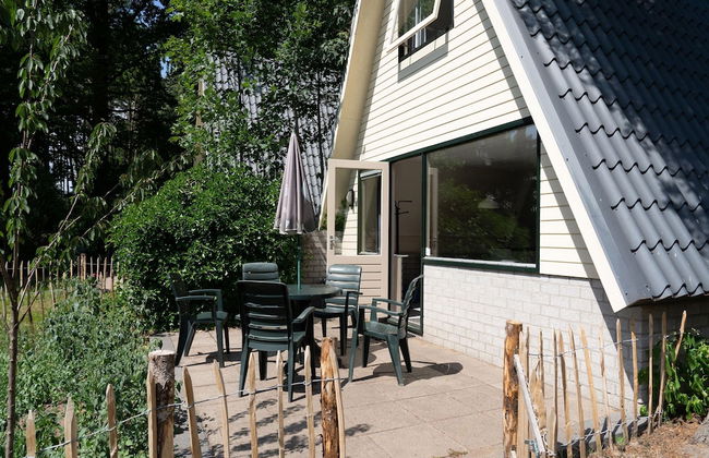 Holiday Home in Eerbeek With Terrace - Foto 1