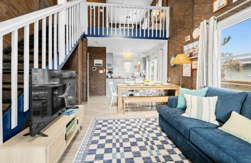 Oceanside Cottage -3BDR 2BA-Walk to Beach! - Foto 31