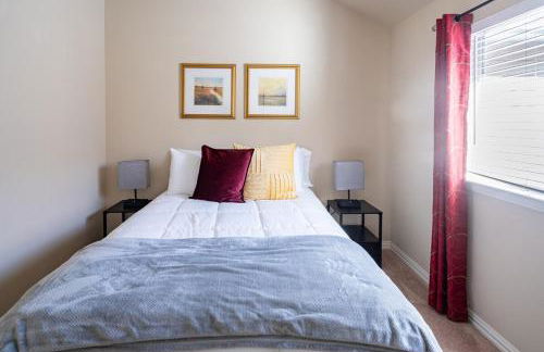 Bright and Spacious 3 Bedroom Townhome, Minutes from DFW Airport - Foto 2