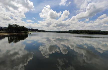 1 studio et 2 appartements 3 étoiles au calme à 150 m des thermes - Bains-Les-Bains - Foto 48