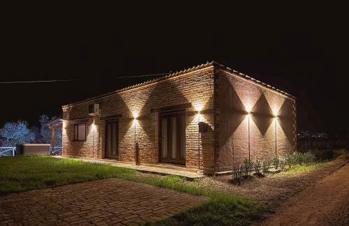 Private Pool & Jacuzzi with View by Host Hero - Foto 7