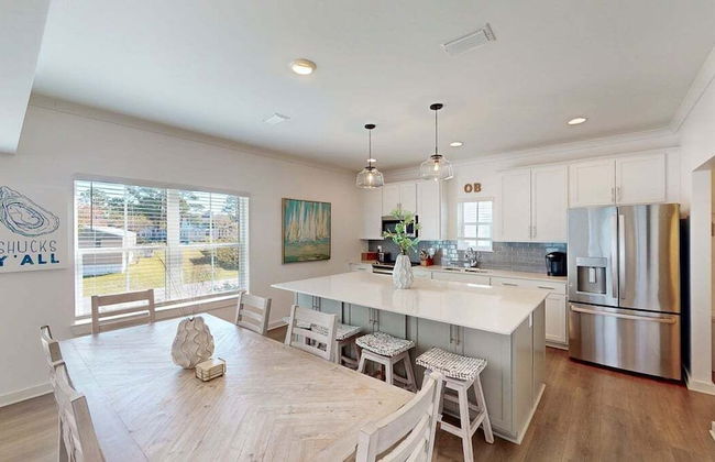 New Home 3br/2.5br w/ Kayak Access Sleeps 9 - Foto 55