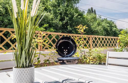 GARDA HOUSE- Pool-Terrace-Nature-Free Parking - Foto 19