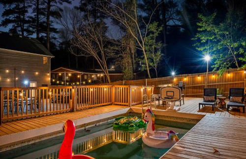 ATL Patio Paradise Pool, HotTub, Theater, GmRm, B-Ball - Foto 13