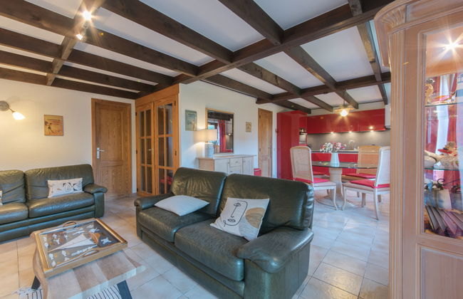 V32 with parking and shared pool - Photo 5