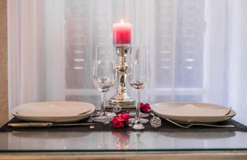 Au domaine des anges, 3 gîtes luxueux avec Jacuzzi privatif, sauna, mini-piscine, piscine extérieure chauffée en saison - Foto 29