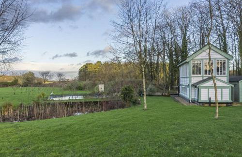 The Signal Box - Photo 22