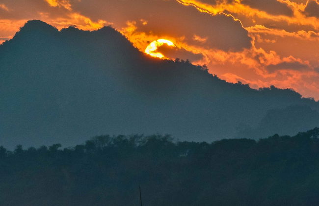 Giro in barca al tramonto sul fiume Mekong - Foto 1