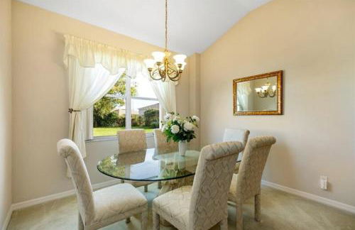 Gorgeous 4 Bedroom, Disney And South Facing Pool - Foto 40