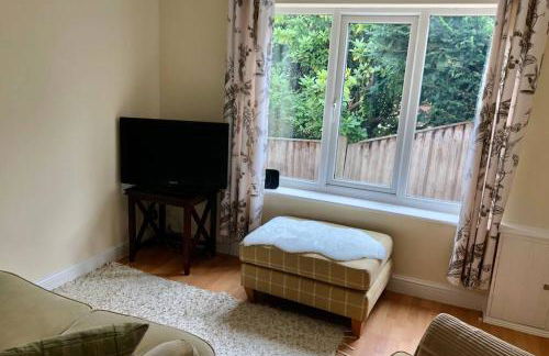 Charming just renovated 2 bed cottage in the centre of village - Foto 12