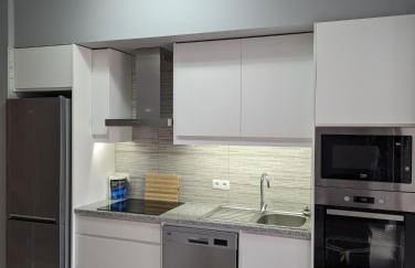 Waterfront 1 Bedroom suite 3 adults PDL - Photo 10