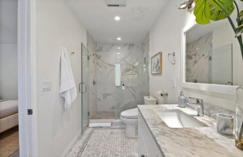 Charming Encino Retreat with Pool - Foto 21