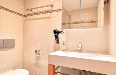 GASTEIN by ROCKCHAIR Apartments l SUPERHOST Status l 2 Bedrooms Boxspringbeds 1,5 Bathrooms - Cozy Family & Business Flair welcomes you! - Foto 23