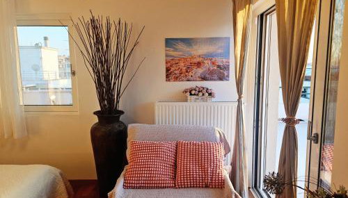 Quiet house-Athens Center 100 meters balcony on the top floor - Foto 3