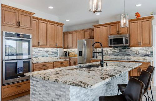 Heaven Found! Stunning River Views & Pool - Villa Island Sunset - Roelens Vacations - Foto 20