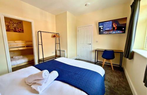 Pool Table 1-Bedroom House, near City Centre and Public Transport, Dog Friendly, Sleeps 5, Free Parking - Foto 48