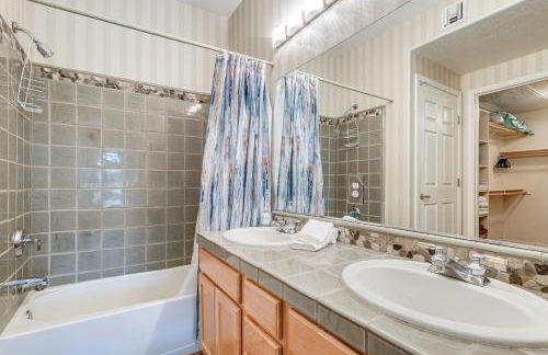 Golf Course Views! Relaxing and Convenient Mesa Unit - Foto 16