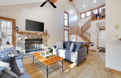 Whispering Pines Cabin Hot Tub Near Ski - Foto 15