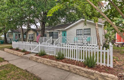 Gulfport Bungalow by Jones ParkandBeach Access! - Photo 1