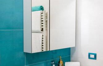 VILLA LA TAGLIATA spectacular jacuzzi tub amazing view and private parking garage - Photo 42