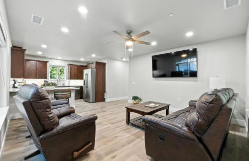 The White House Coveted Triplex Near Lake - Foto 9