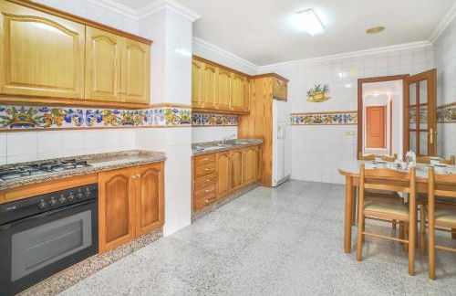 Villa Garrofer - PlusHolidays - Photo 13