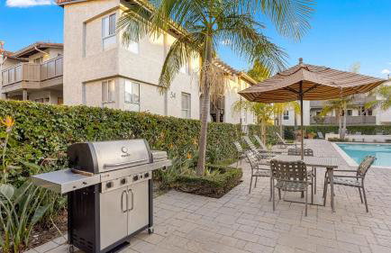 Coastal Retreat w Pool Spa BBQ Near Beaches Golf Courses Ritz Pointe Condo by AvantStay - Foto 28