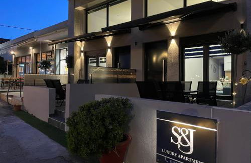 S&J Luxury Apartments - Photo 2