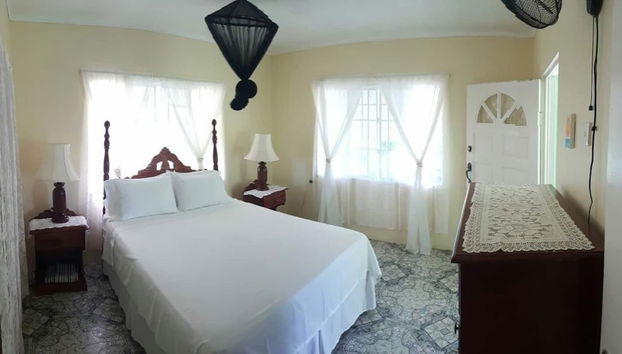 Rock Side Beach Villa - Photo 3, Room