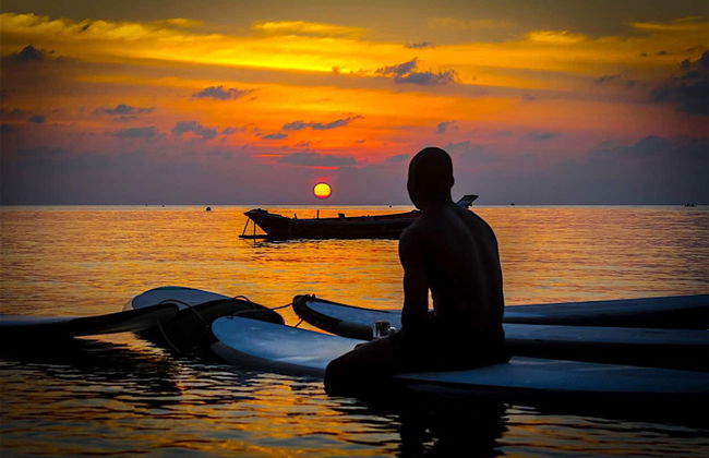 Paddle surf al atardecer - Foto 6