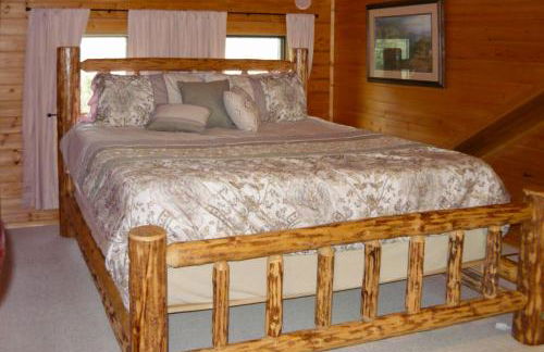 Cozy Immaculate Cabin - Peaceful Retreat! - Foto 8