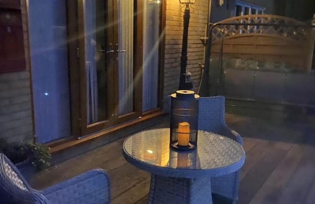 Hertford - Sleeps 2 - 92 Walking Score - Garden - Foto 23