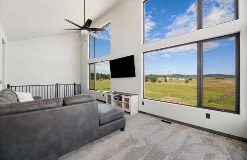 Bear Butte Luxury Retreat Hot Tub Stunning Views - Foto 23