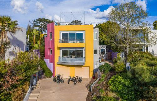 Beach Resort Home with Ocean Views Jacuzzi & Sauna! - Foto 42