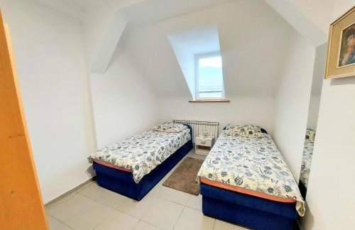 Apartman Jezerane - Foto 8