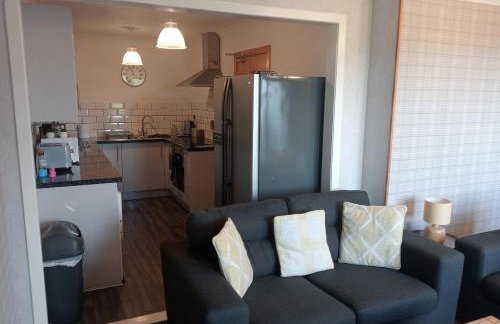 Self Catering Spacious 2 Bed Apartment with sea views - Foto 4