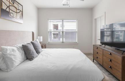 Landing Amazing 3BD Pool Yoga Studio - Photo 14