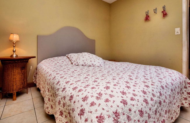 Cozy Holiday Home in Ennal - Photo 2