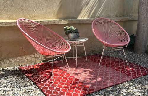 Logement cosy avec piscine ,parking et jardin - Photo 5