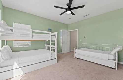 Shells and Bells Ocean Paradise - Sleeps 24, 2 Private Pools - Foto 33