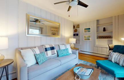 Cozy 1 bed, 1 bath in Brookline Village - Foto 2