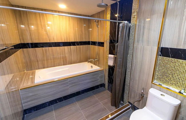 arunsakhon luxury condo - Photo 24