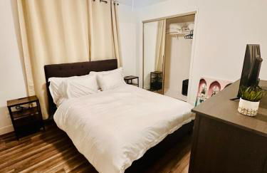 Stunning Oasis with Pool by Disneyland and Knotts - Foto 32