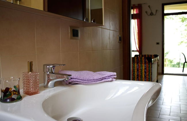 Rural Retreat in Sassoleone - Foto 10